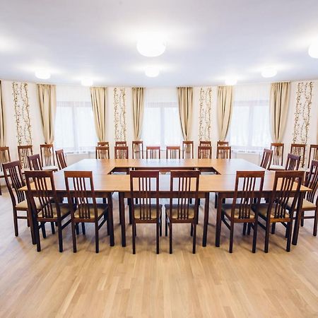 Natur Hotel Koevesteto Hosszuheteny Esterno foto