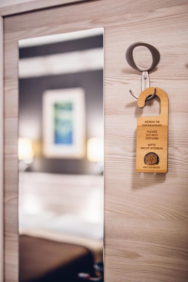 Natur Hotel Koevesteto Hosszuheteny Esterno foto